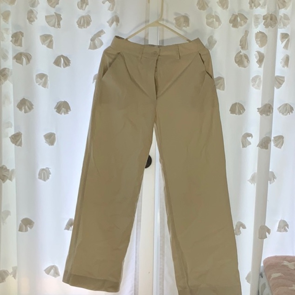 Abercrombie & Fitch Cream Buttoned Pants